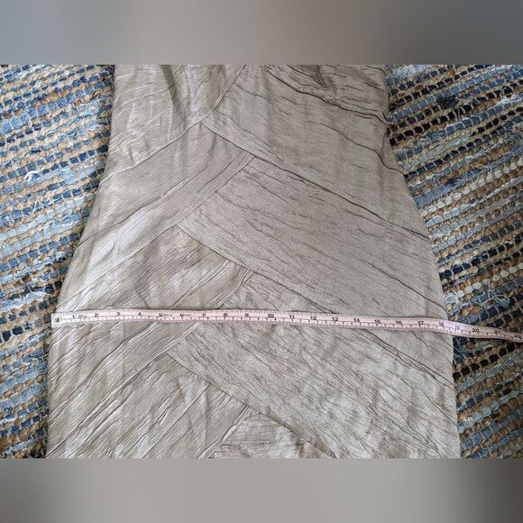 Jessica Howard Ruffle Dress Gold 8 Pearl Accents Mini Short Sleeveless Vneck Zip - Picture 4 of 10